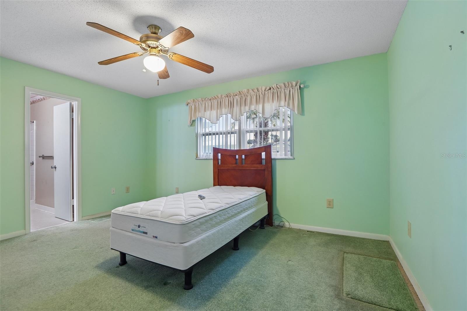 1722 W DEL WEBB BLVD — photo 25