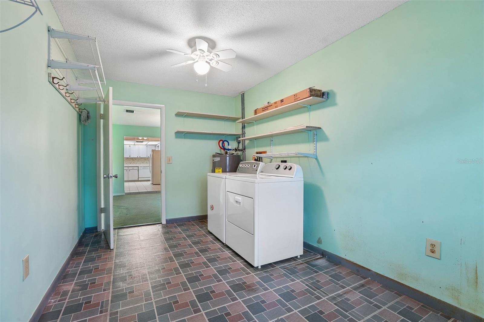1722 W DEL WEBB BLVD — photo 32