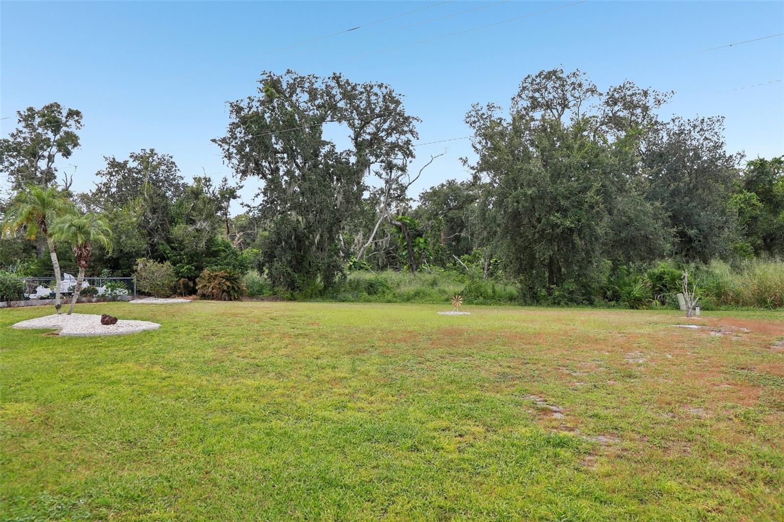 1722 W DEL WEBB BLVD — photo 37