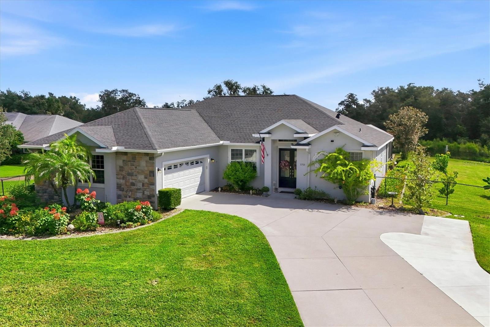 1753 KINGSDOWN DR — photo 42