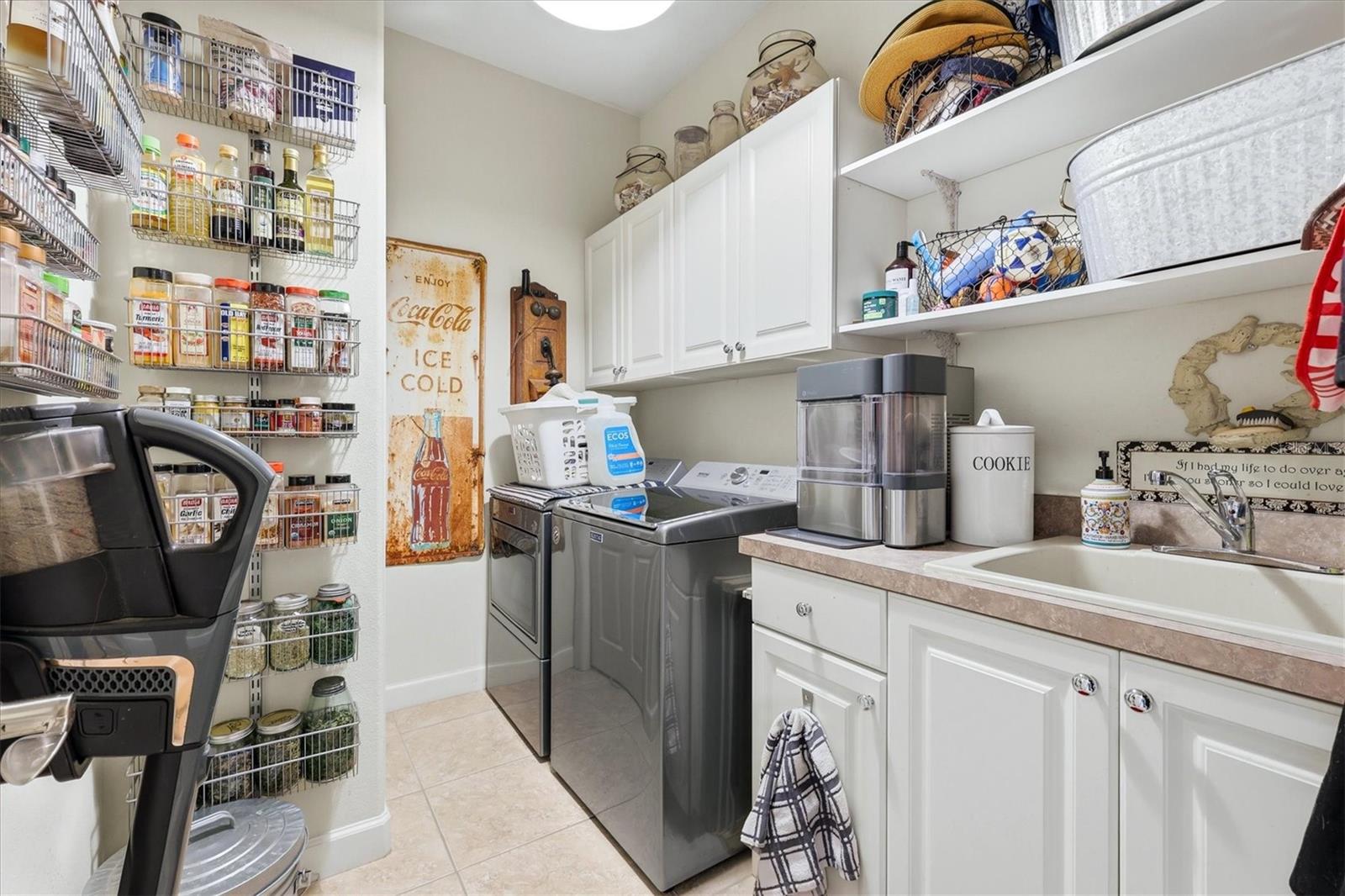 1753 KINGSDOWN DR — photo 24