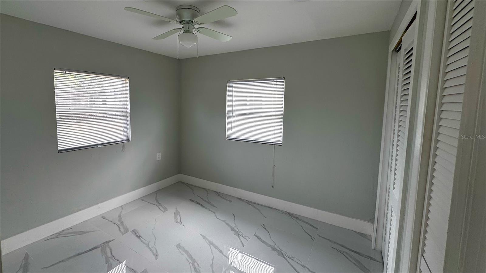 130 VIRGINIA CT — photo 37