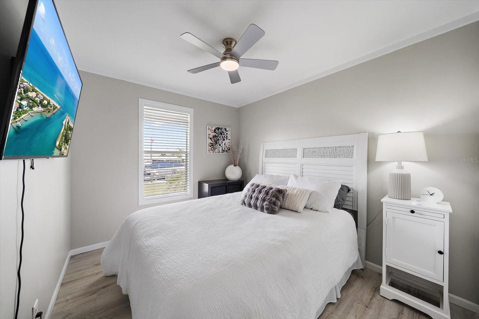 298 BAHAMA DR — photo 19
