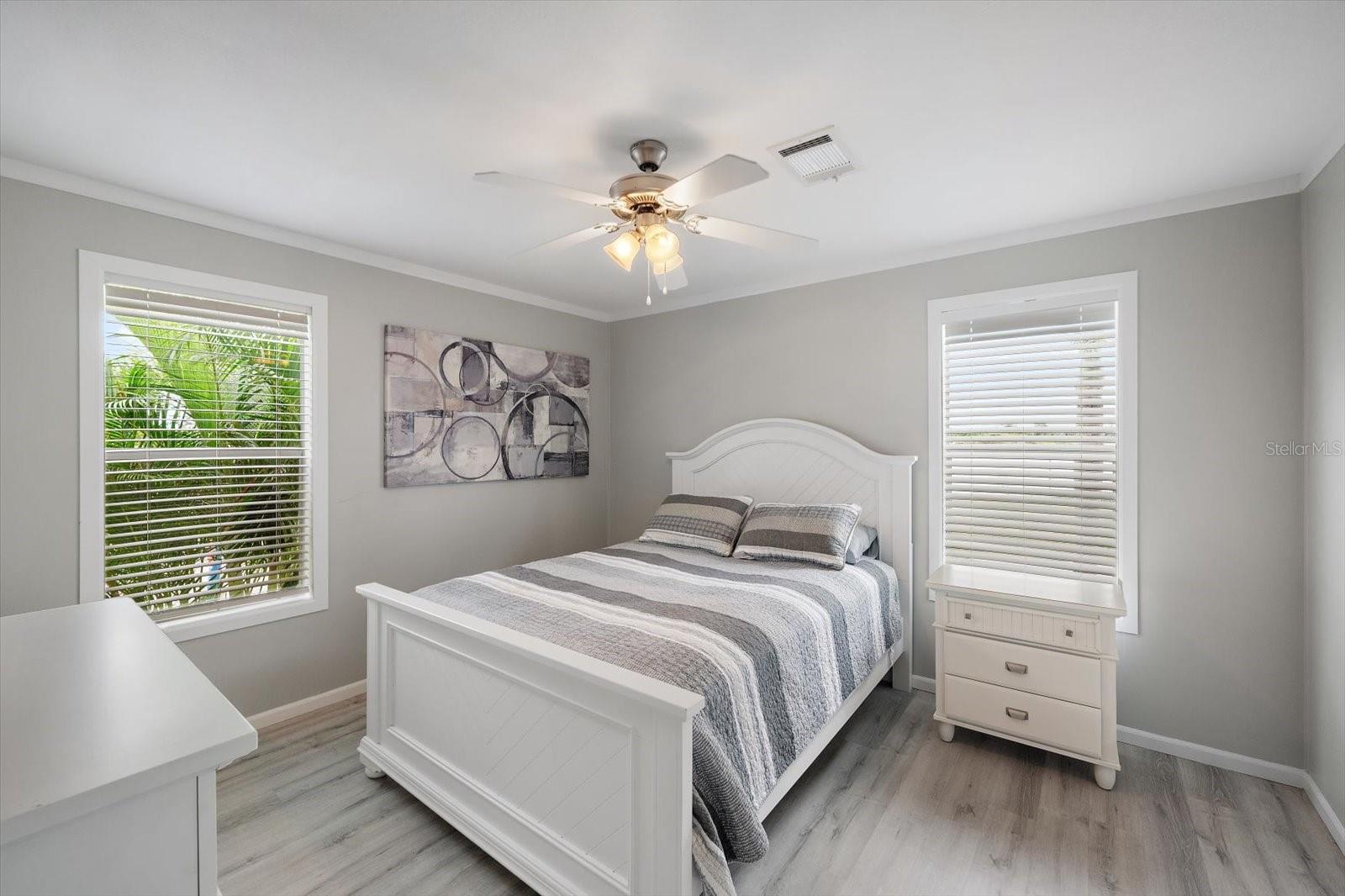 298 BAHAMA DR — photo 16