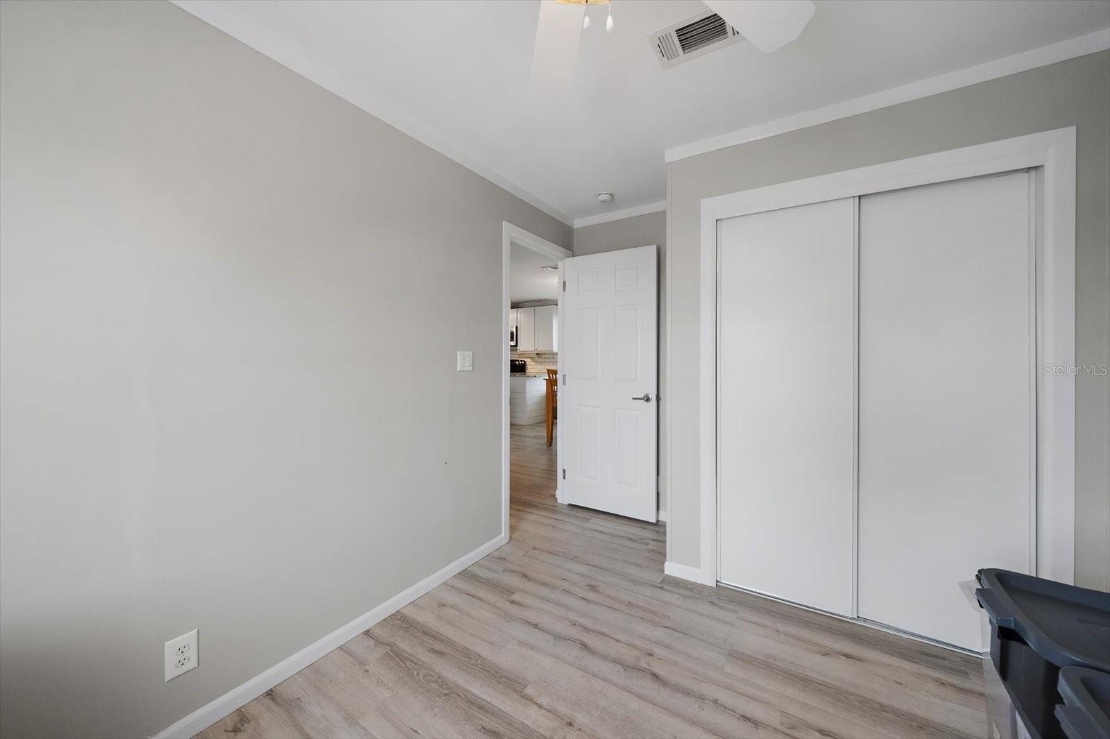 298 BAHAMA DR — photo 22