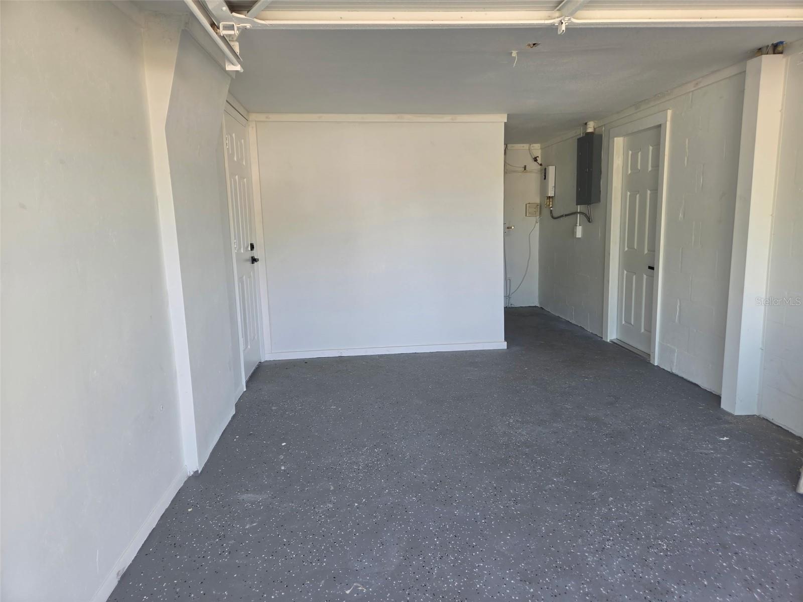 7330 MAYFIELD DR — photo 16