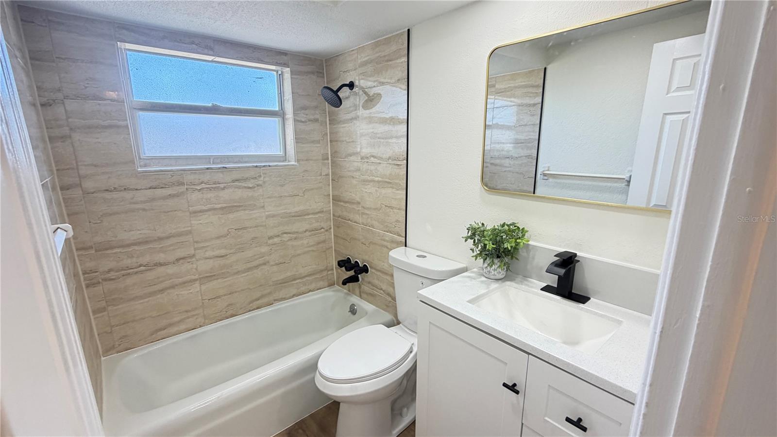 7330 MAYFIELD DR — photo 13