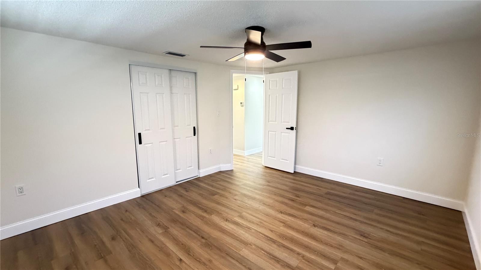 7330 MAYFIELD DR — photo 10