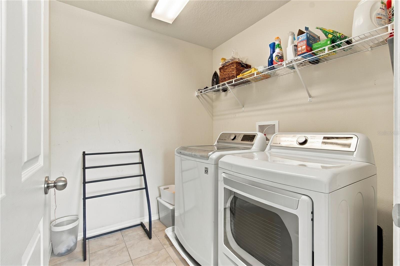 3161 WINGLEWOOD CIR — photo 35