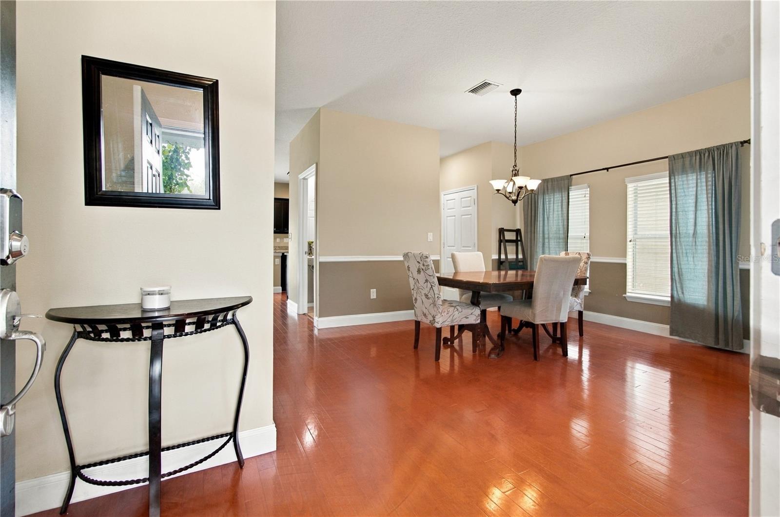 3161 WINGLEWOOD CIR — photo 9