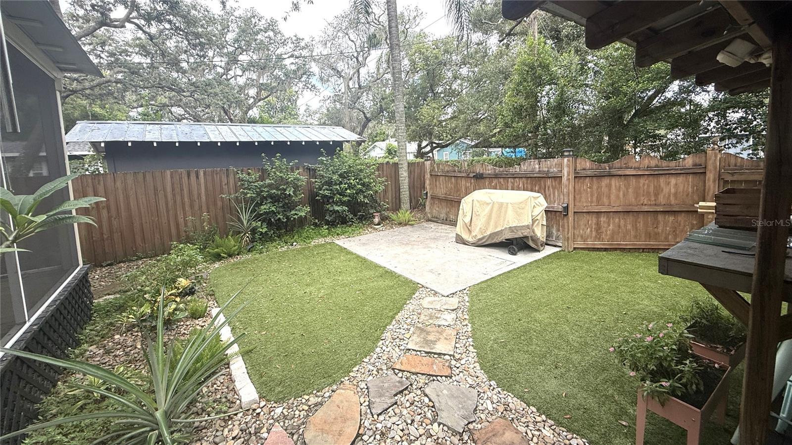 1016 E POWHATAN AVE — photo 31