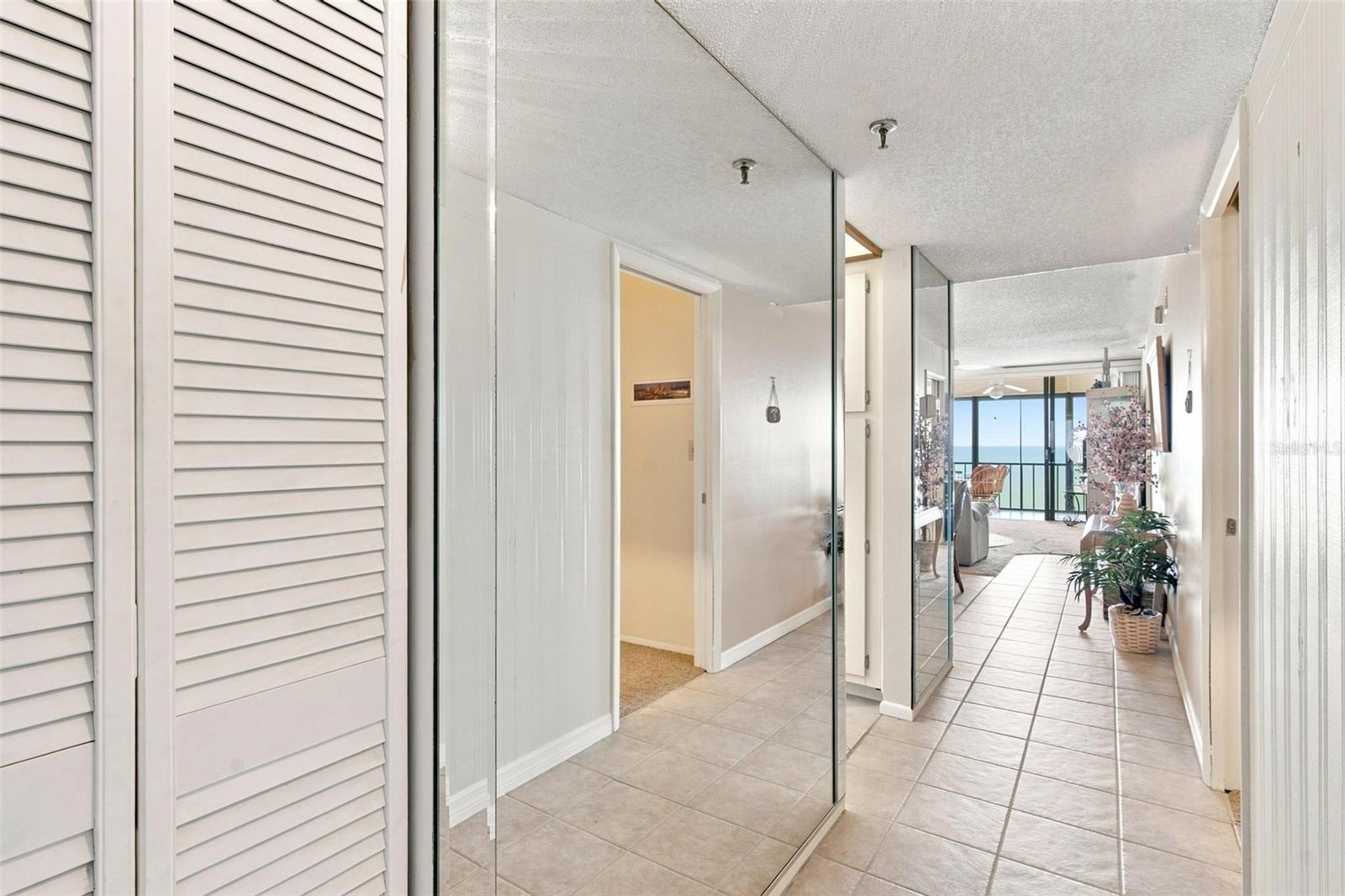 15462 GULF BLVD #604 — photo 32