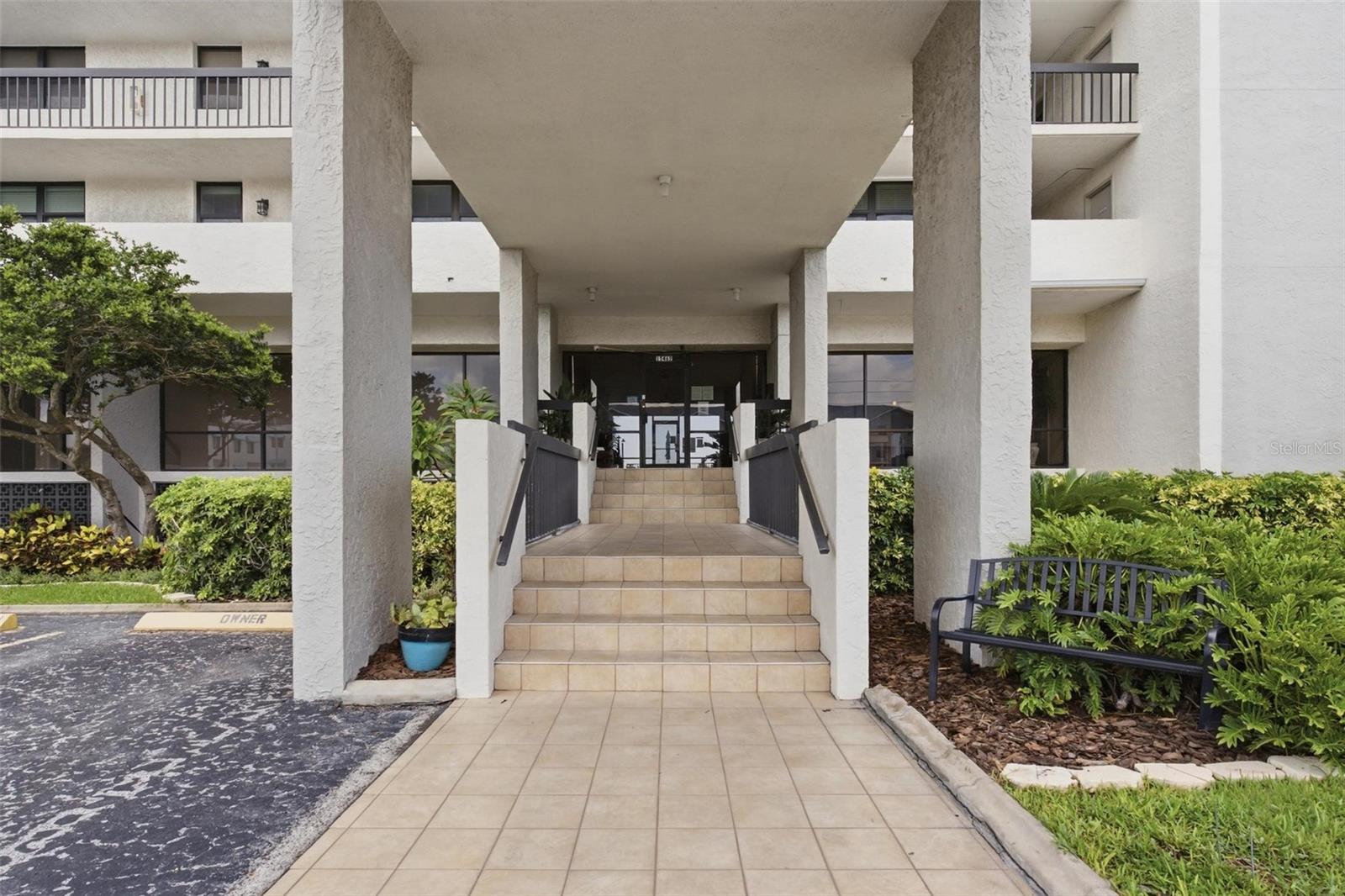 15462 GULF BLVD #604 — photo 43