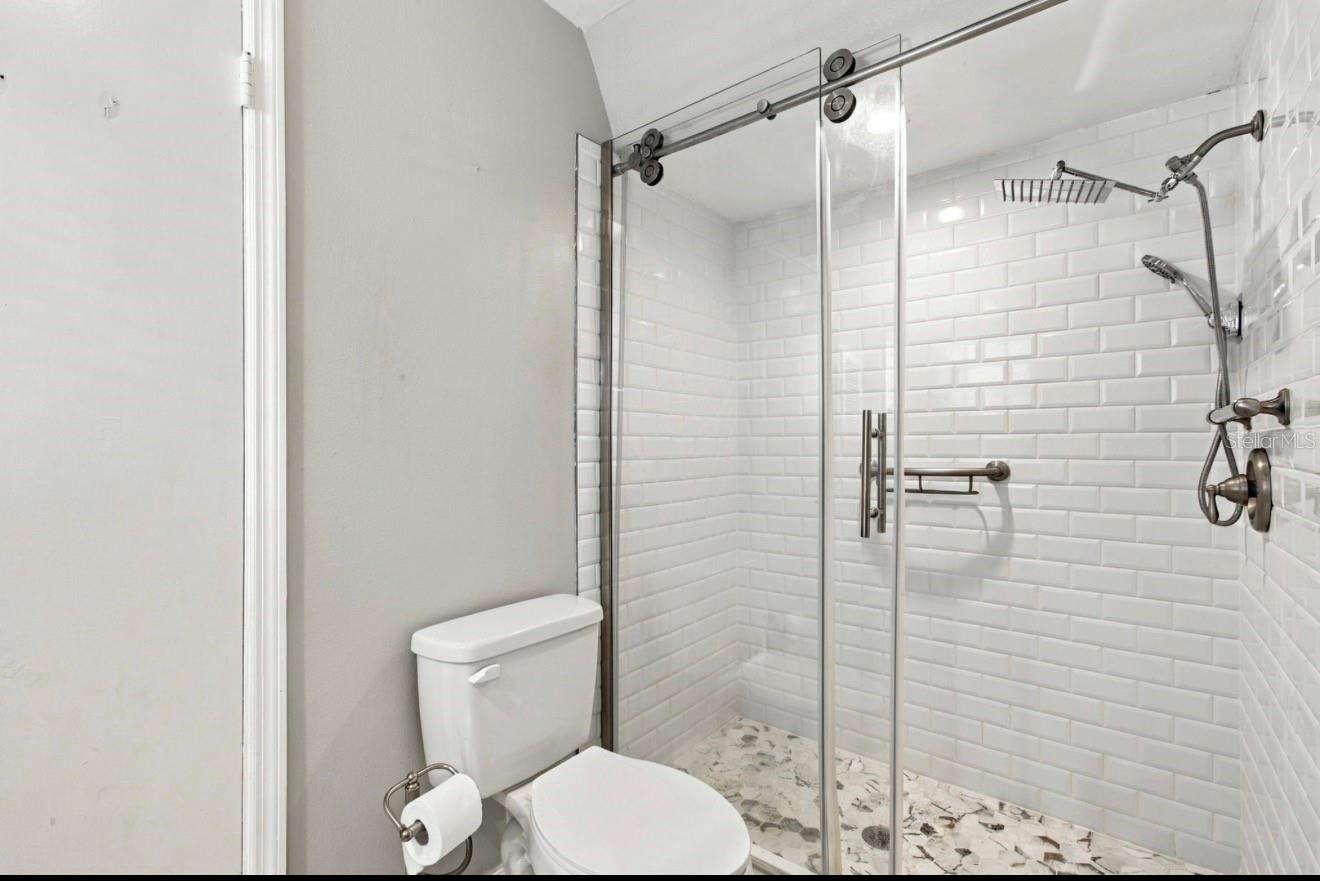 11626 CARROLLWOOD DR — photo 22