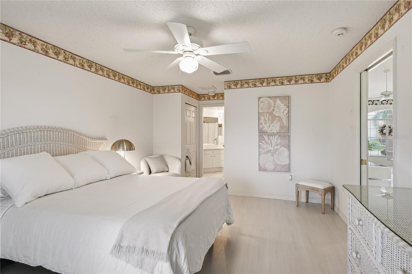 1213 FLORA VISTA ST — photo 16