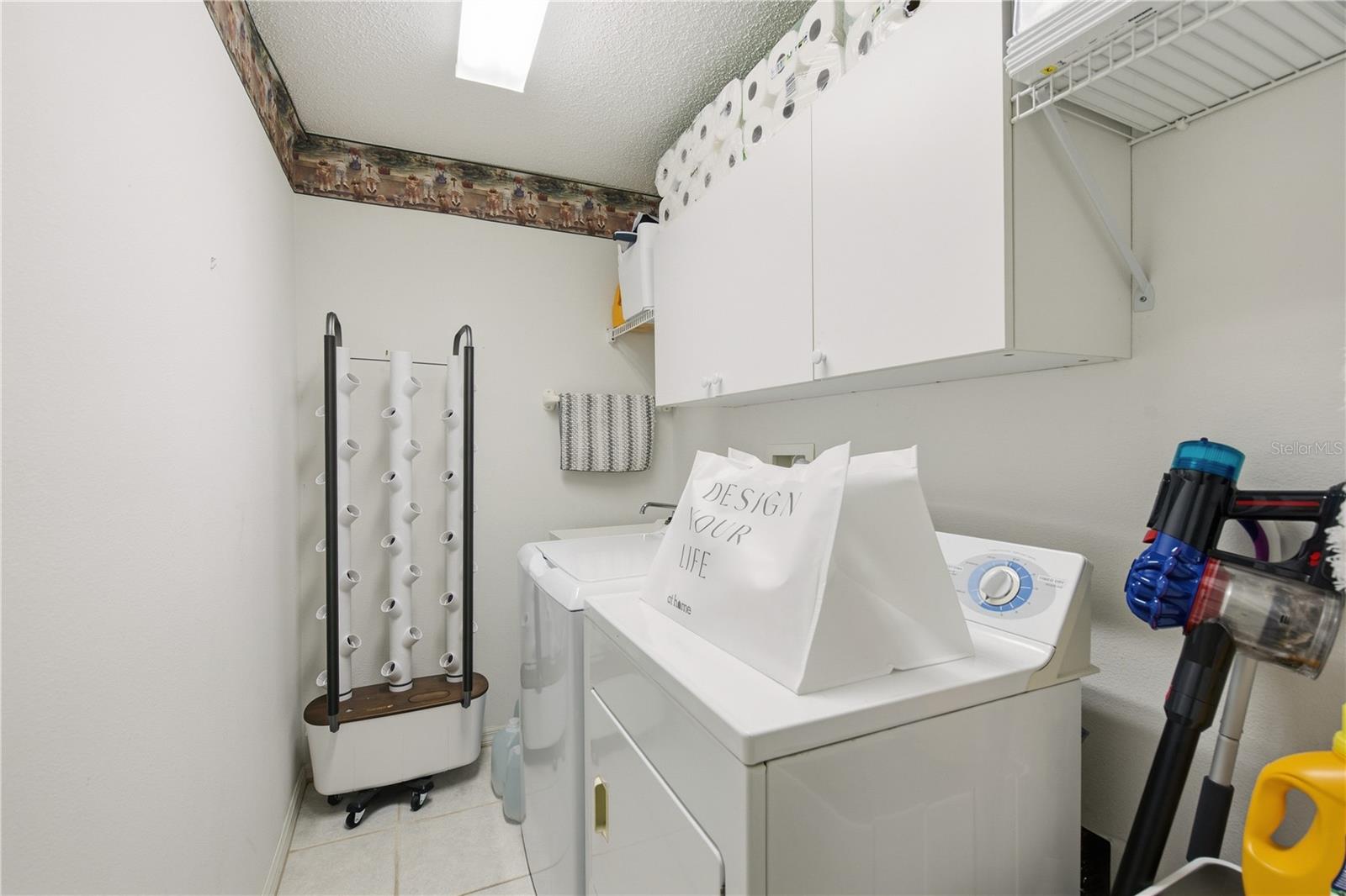 1213 FLORA VISTA ST — photo 22