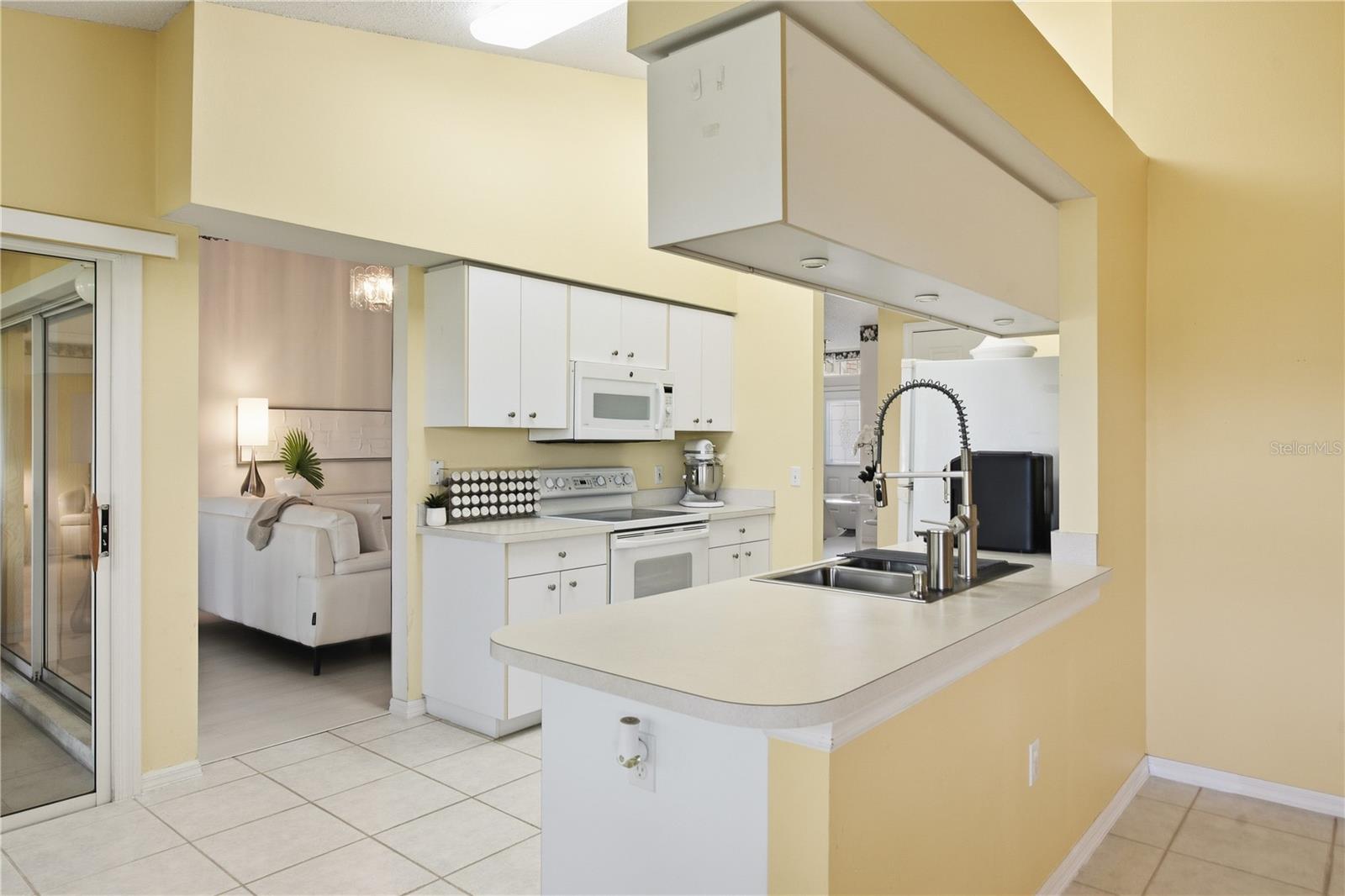 1213 FLORA VISTA ST — photo 10