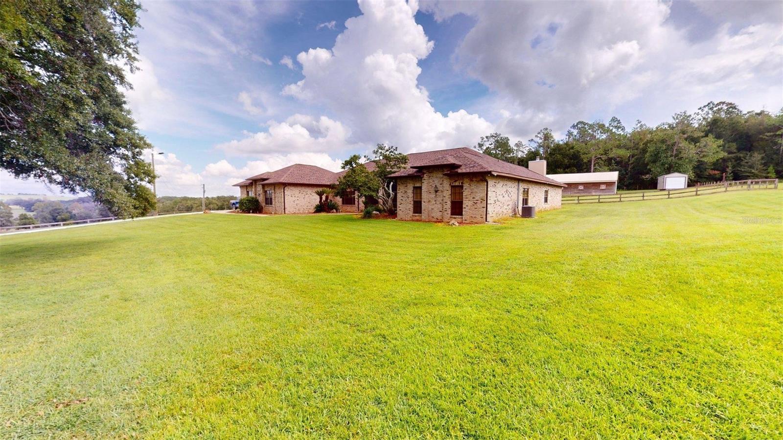 17210 PARRISH GROVE RD — photo 2