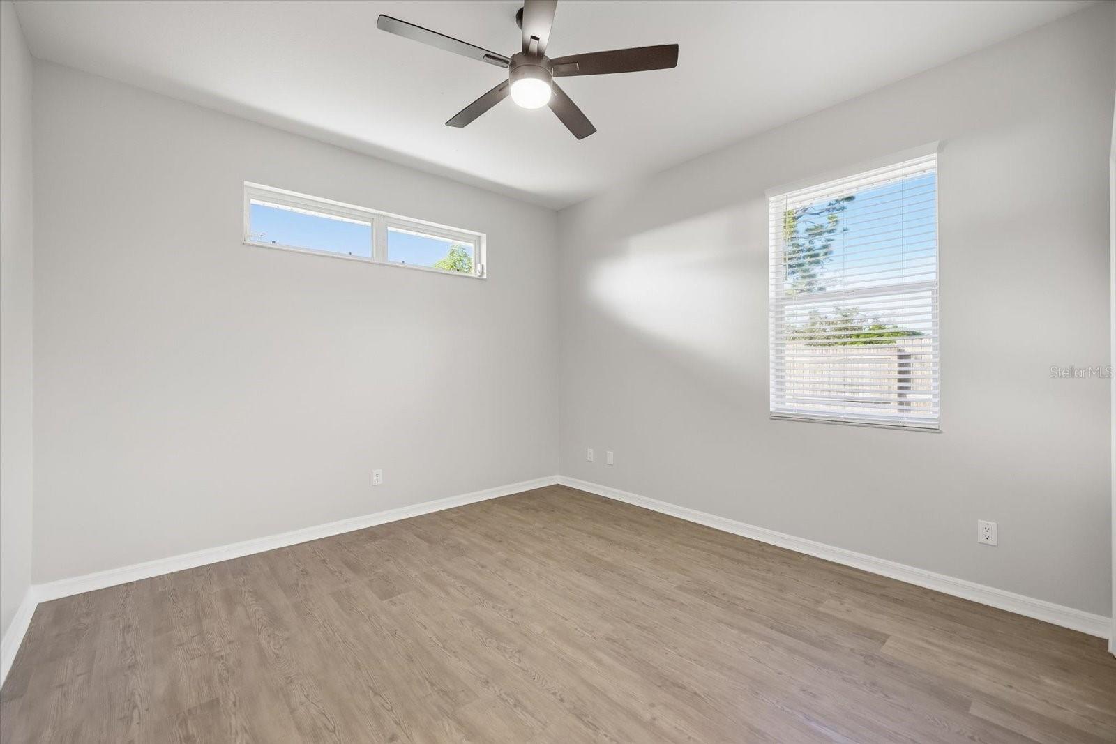 1315 SOUTHLAND RD — photo 30