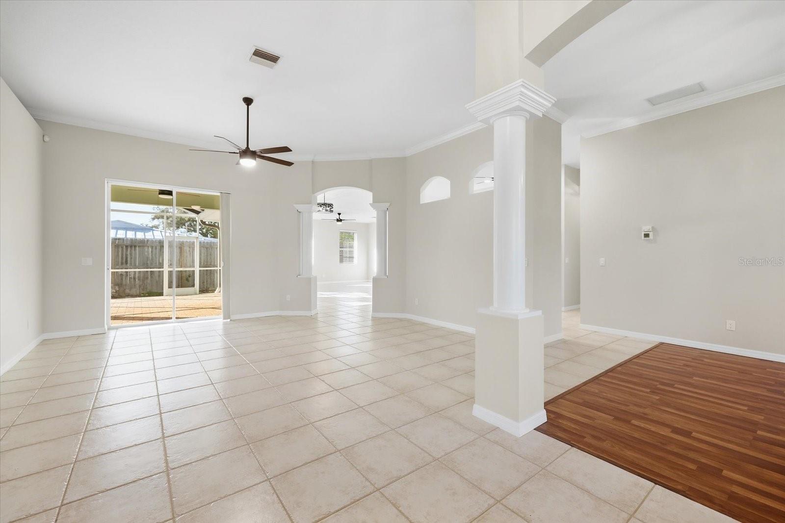 1315 SOUTHLAND RD — photo 20
