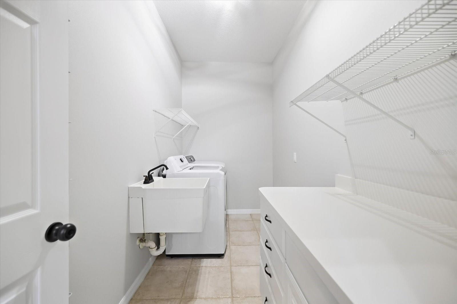 1315 SOUTHLAND RD — photo 34