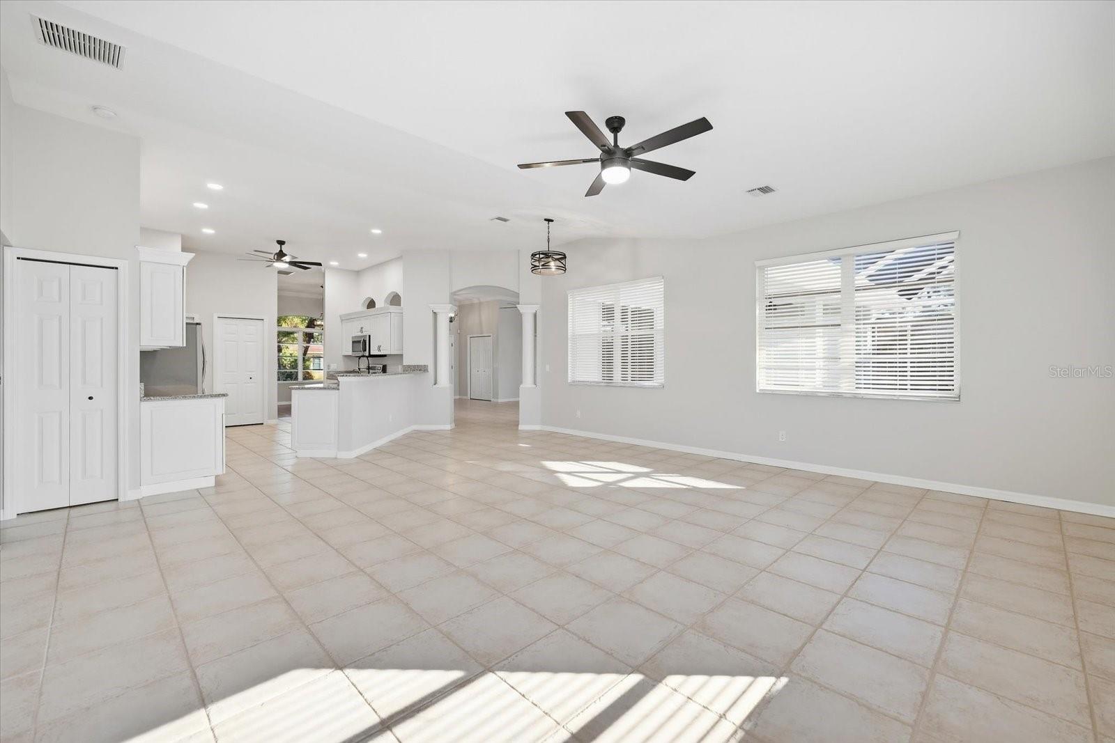 1315 SOUTHLAND RD — photo 27