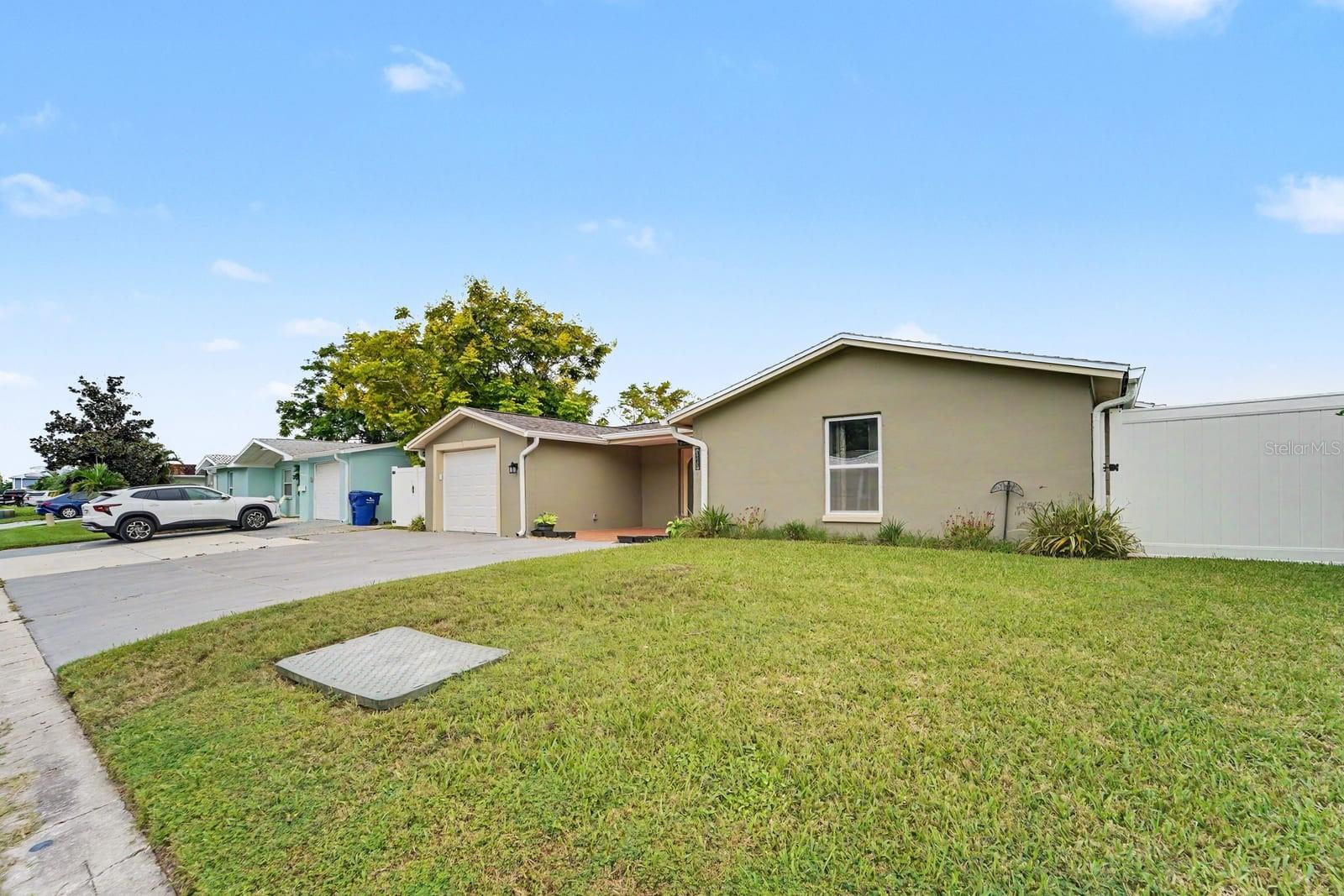 4865 SHELL STREAM BLVD — photo 3