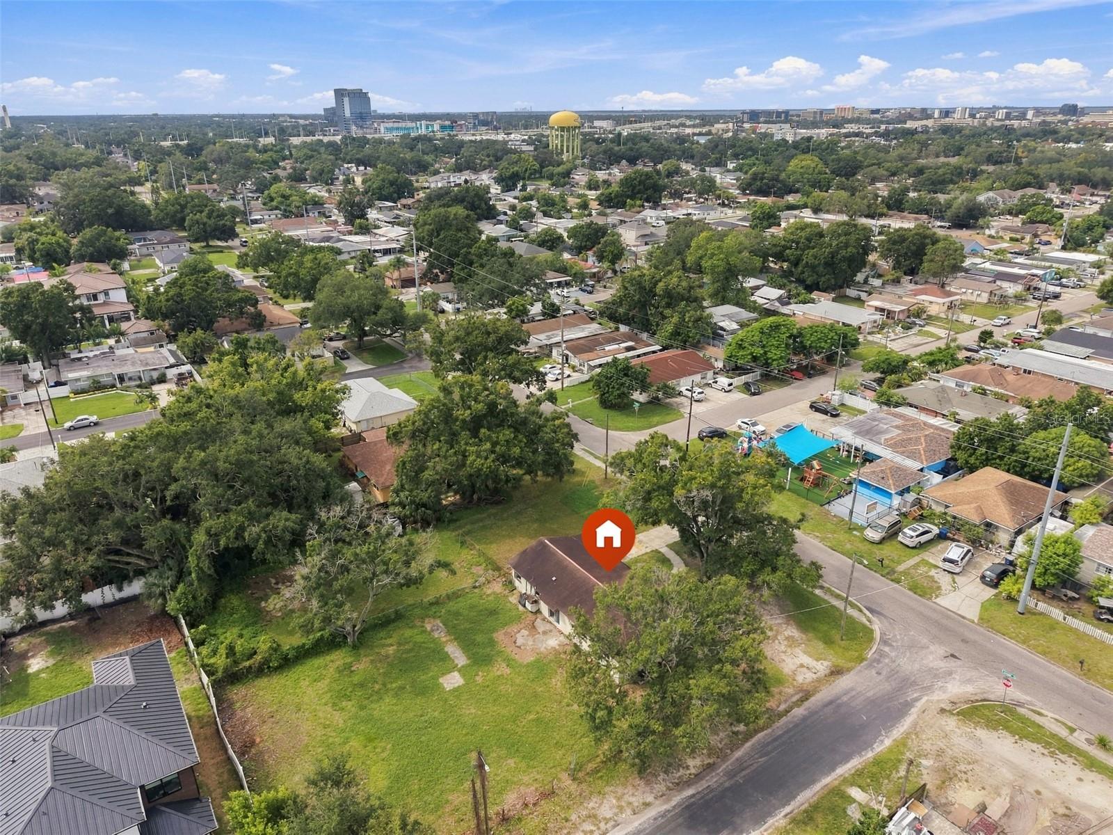 2709 N LINCOLN AVE — photo 7