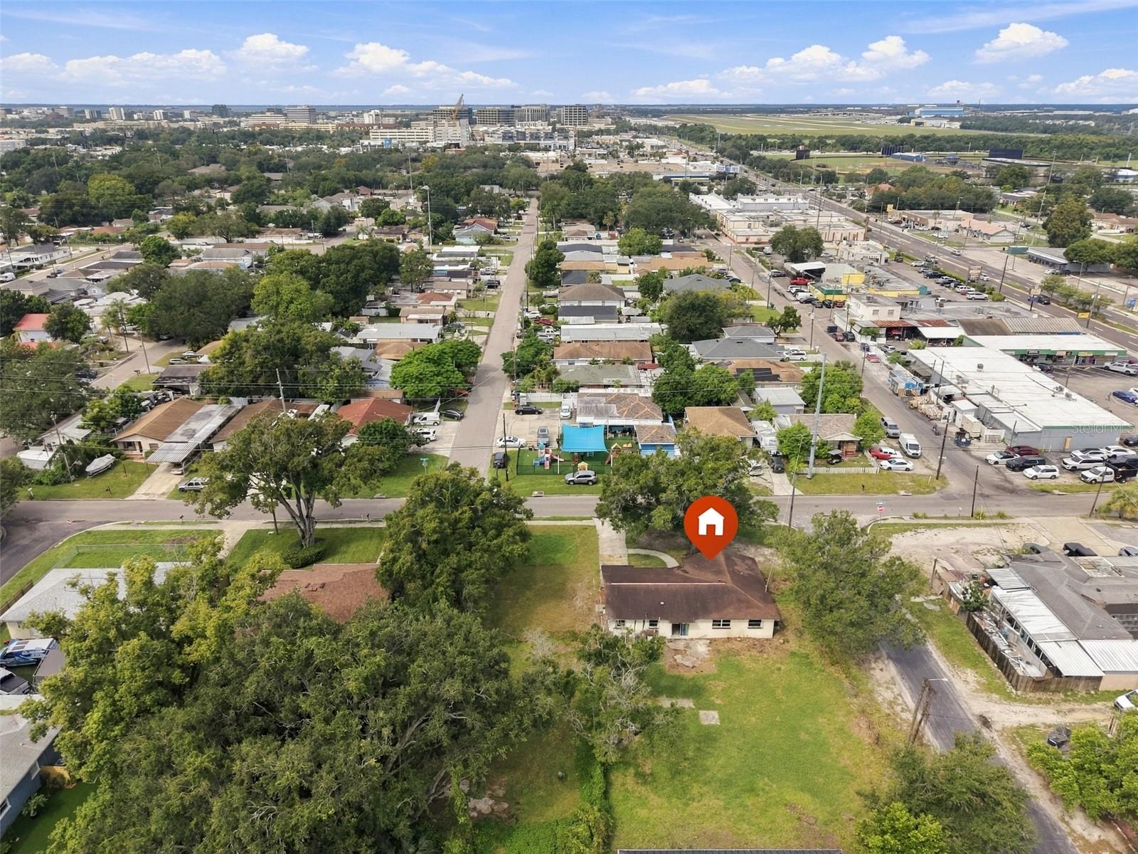 2709 N LINCOLN AVE — photo 9