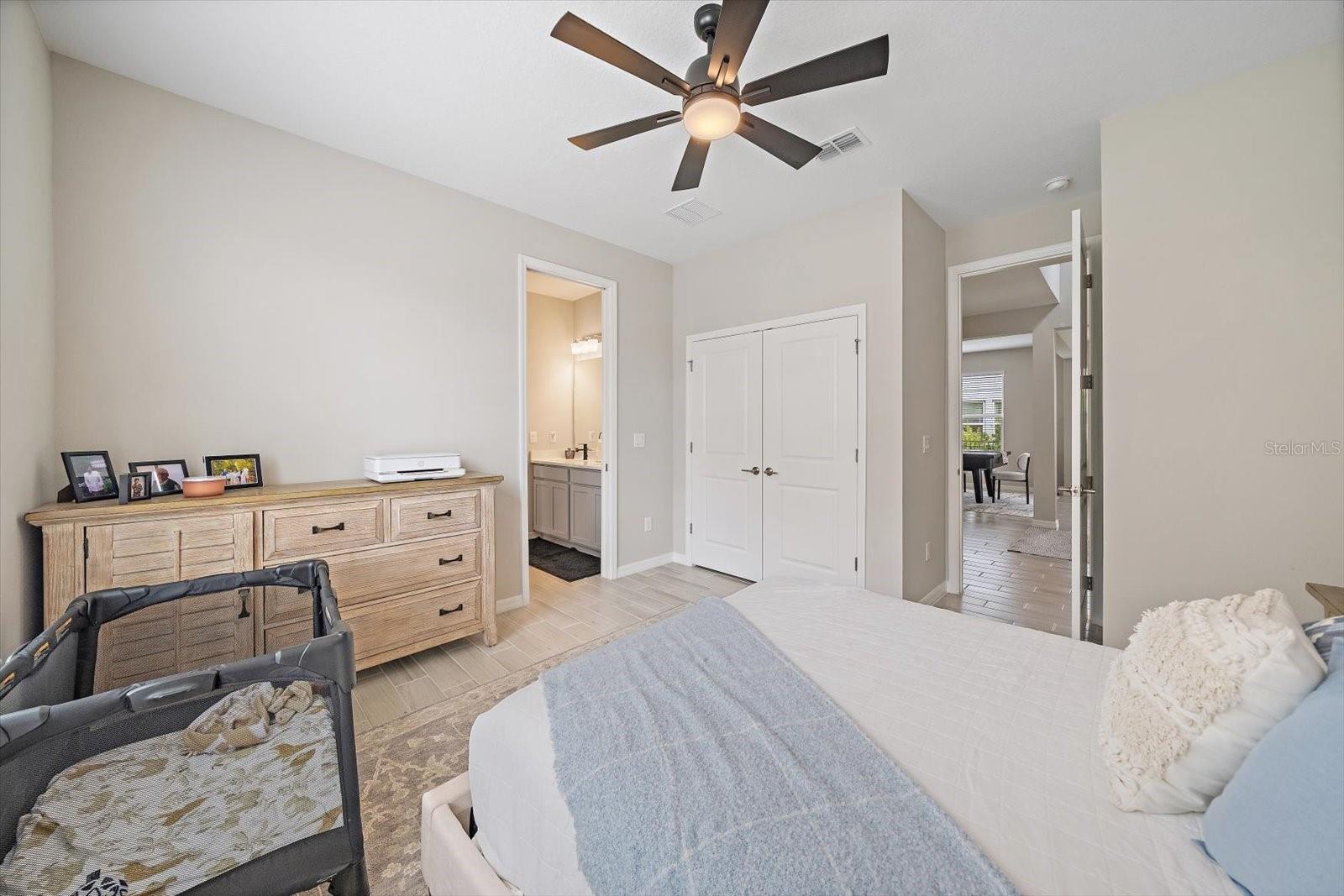 11107 FIELDSTONE DR — photo 24