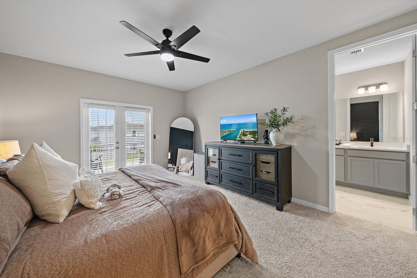 11107 FIELDSTONE DR — photo 38
