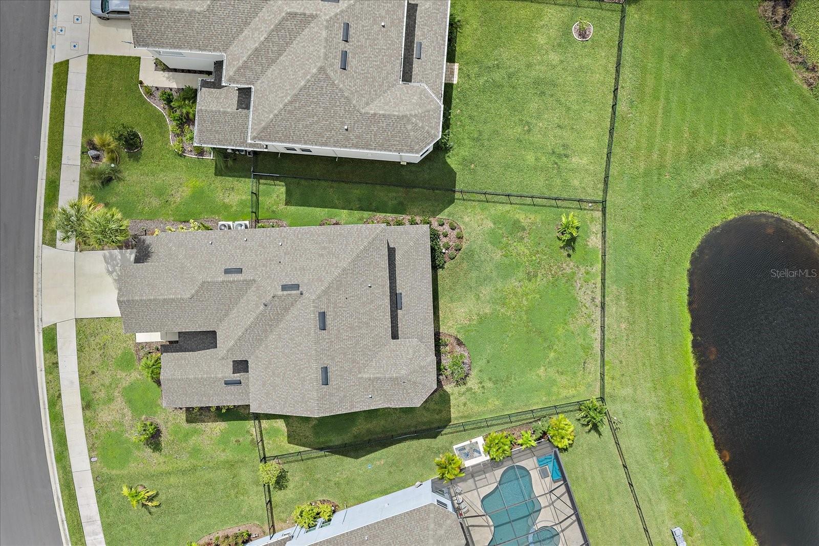 11107 FIELDSTONE DR — photo 62