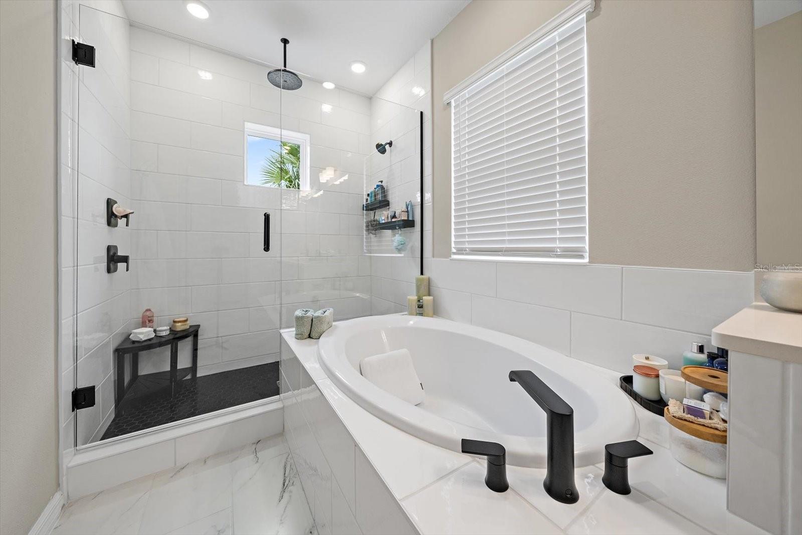 11107 FIELDSTONE DR — photo 41