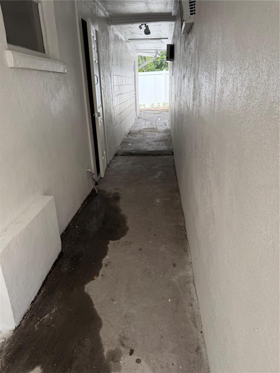 1608 EGENESEE ST — photo 26