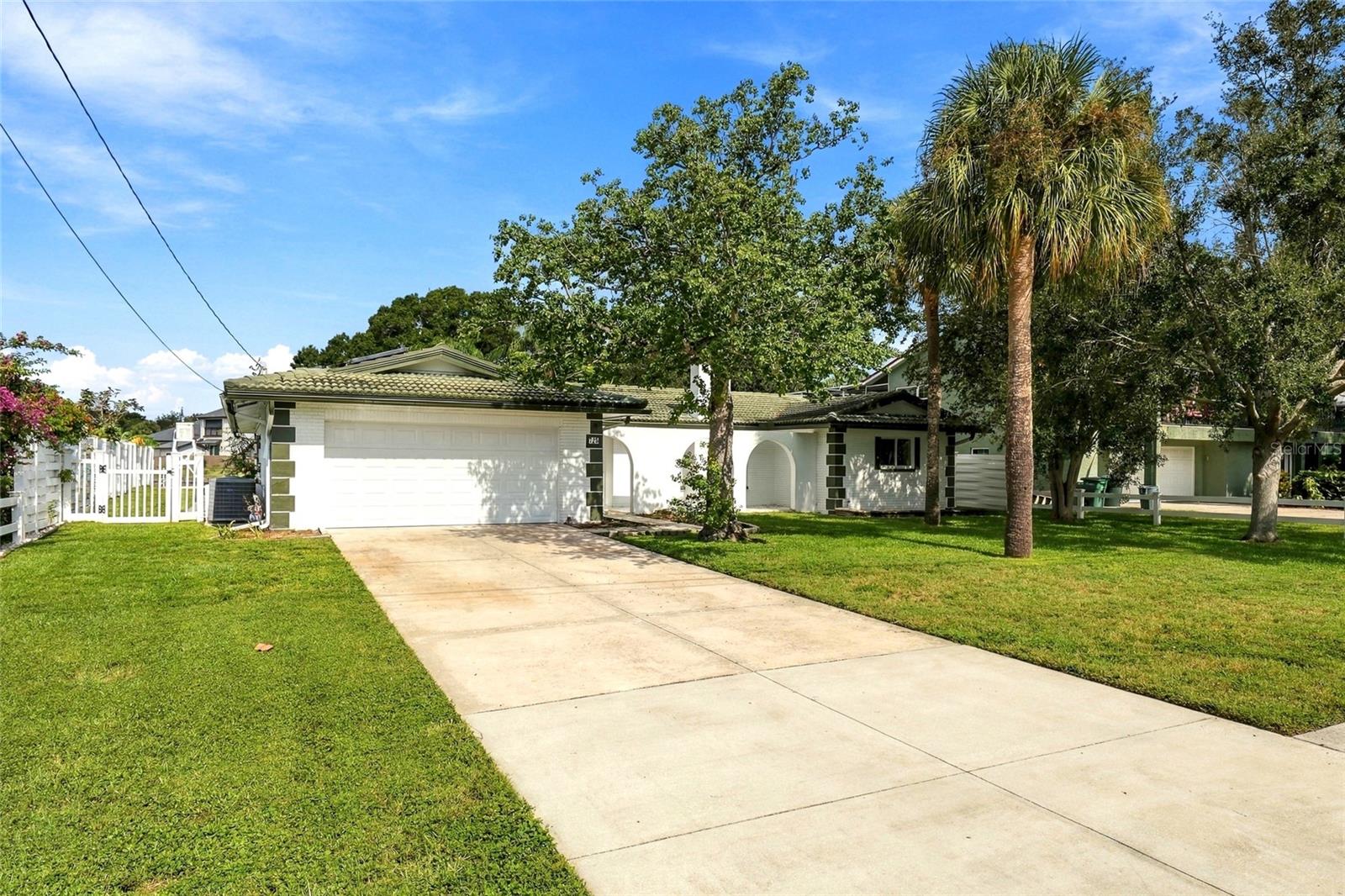 725 S BAYSHORE BLVD — photo 58