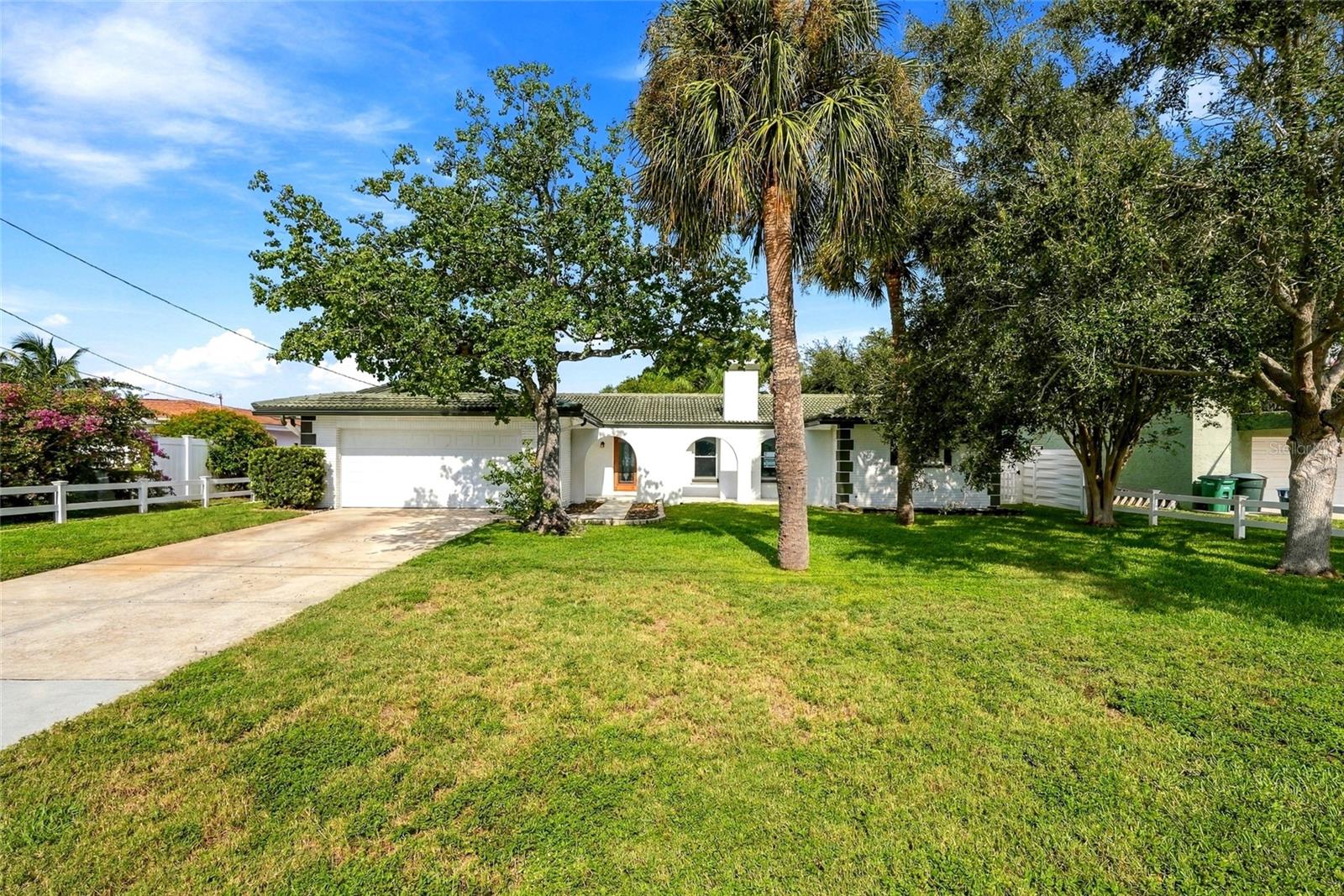 725 S BAYSHORE BLVD — photo 56