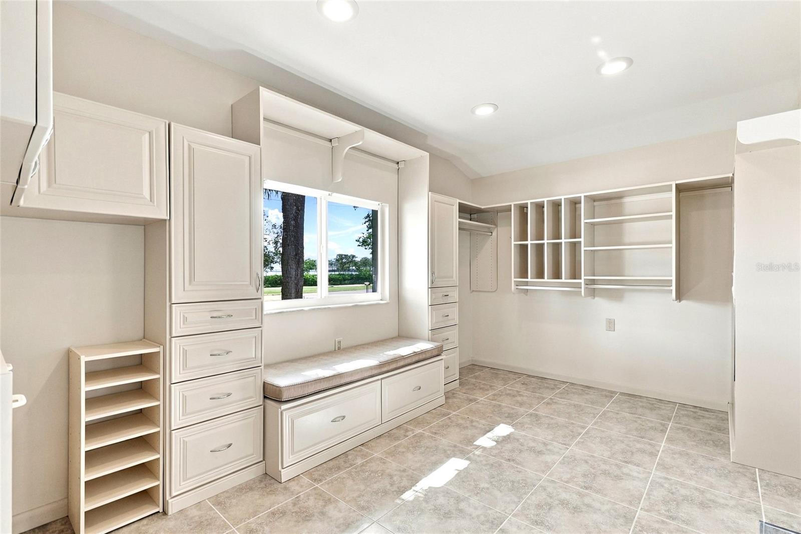 725 S BAYSHORE BLVD — photo 28