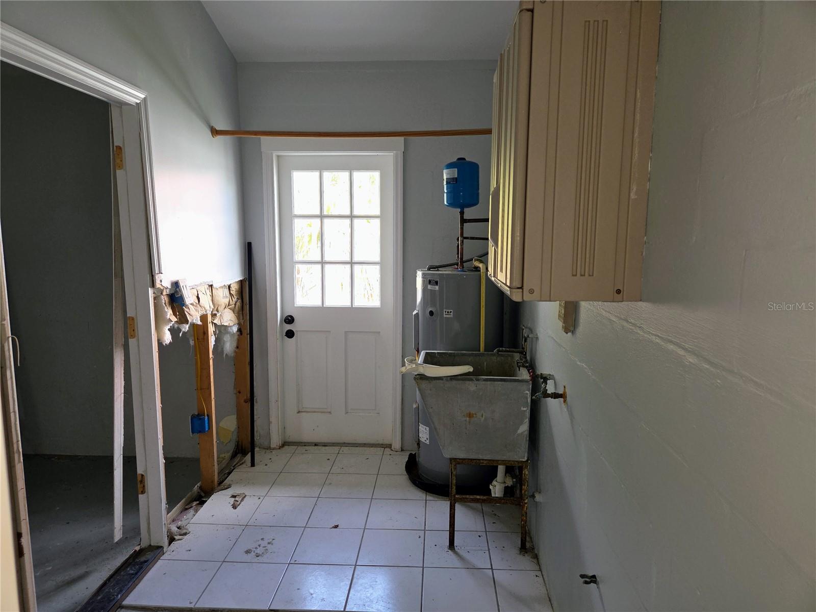 1595 ARIZONA AVE NE — photo 19