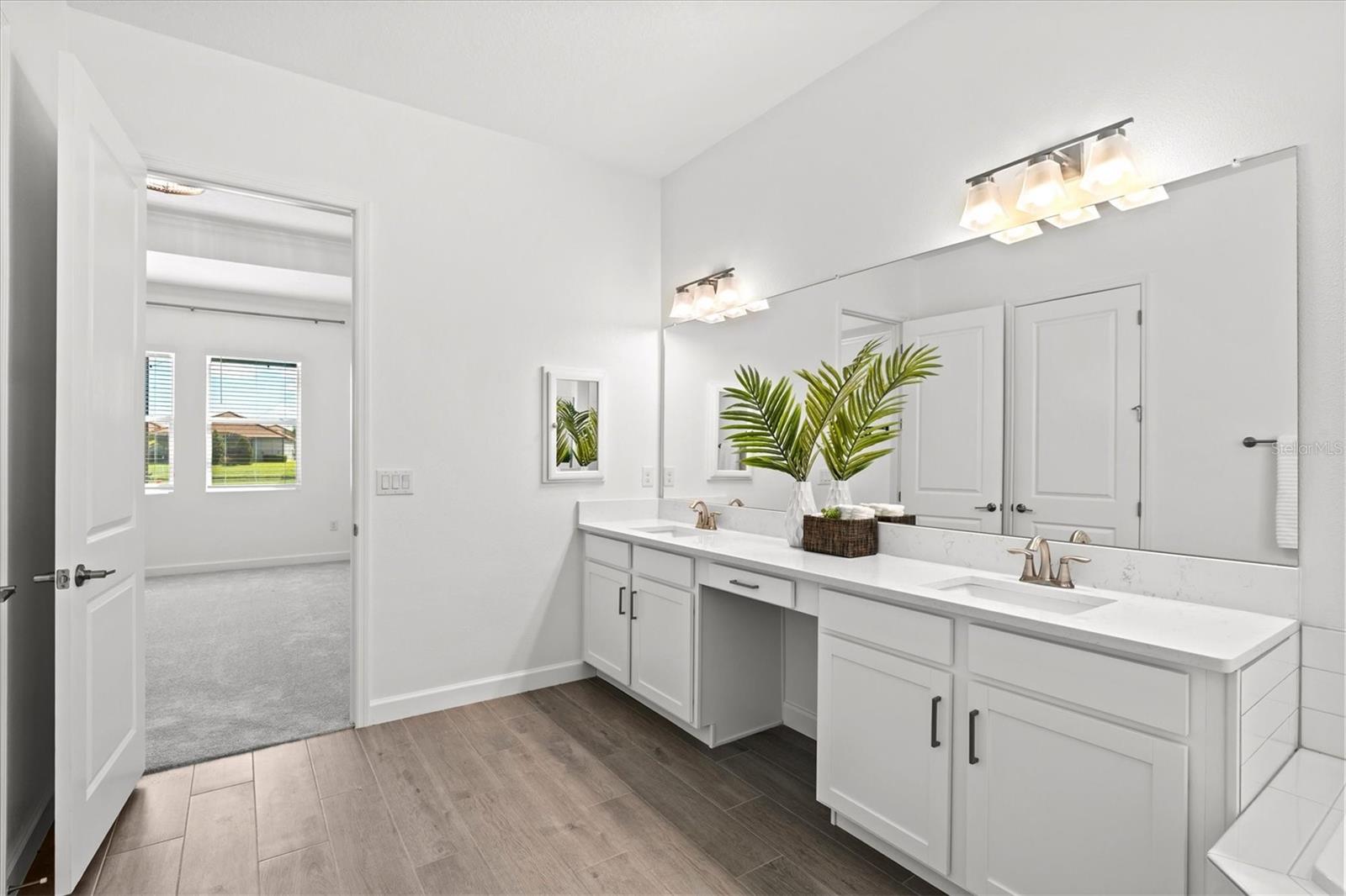 17216 SCUBA CREST ST — photo 15