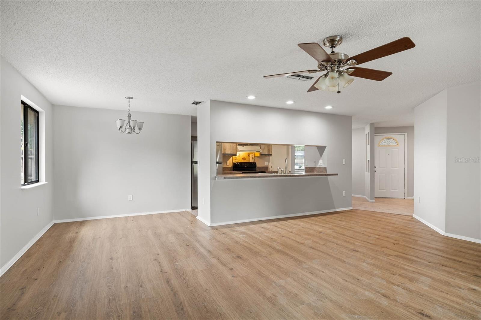 627 TIMBER BAY CIR W — photo 9