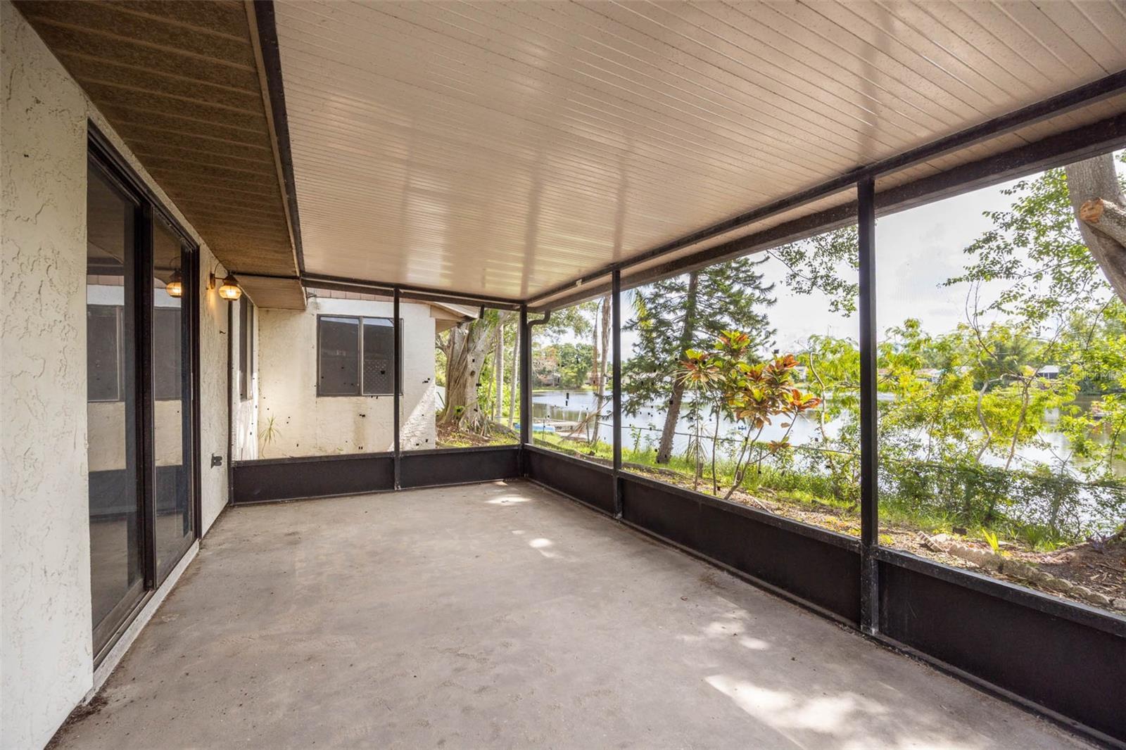 627 TIMBER BAY CIR W — photo 27