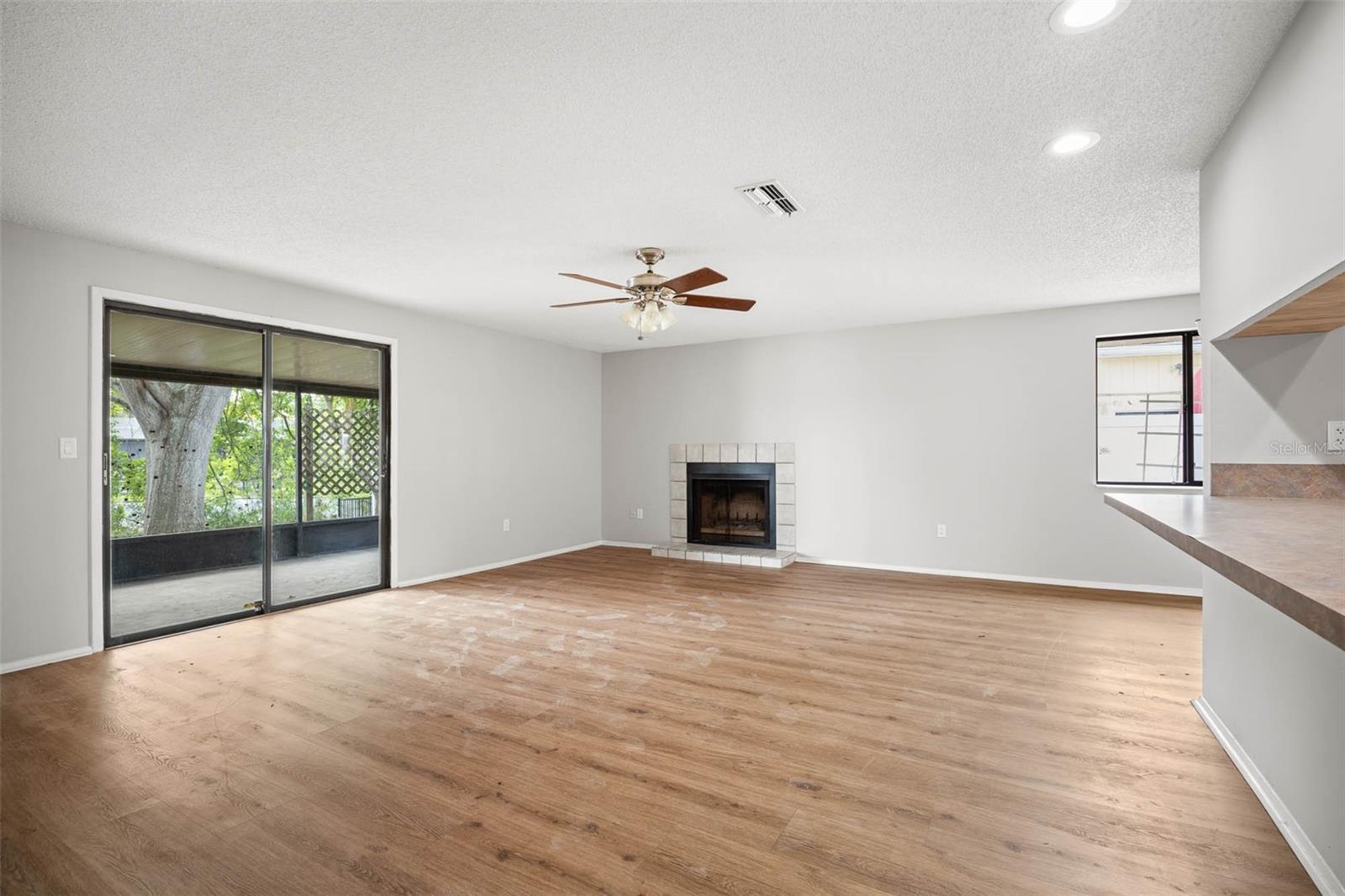 627 TIMBER BAY CIR W — photo 6
