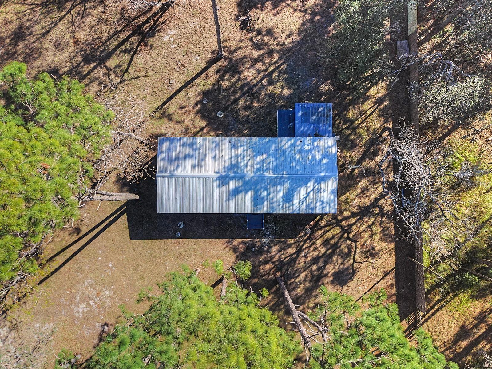 18024 DRAYTON ST — photo 4