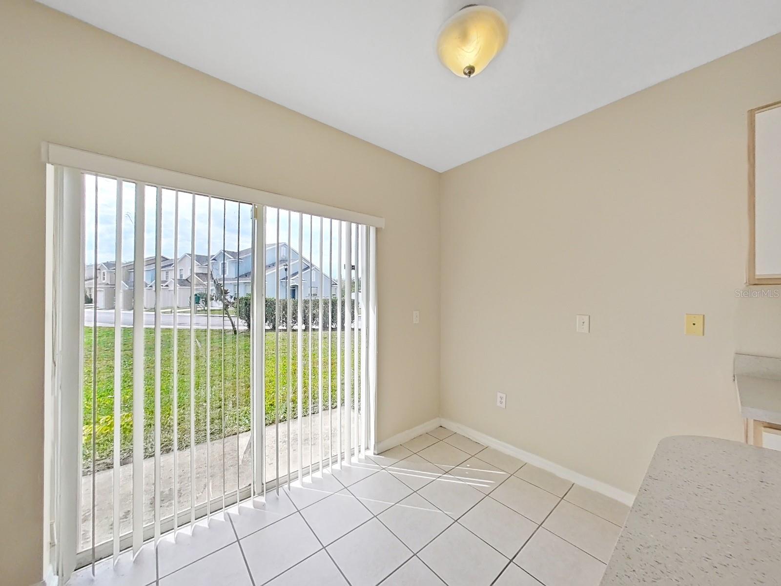 6405 BARKSDALE WAY — photo 12