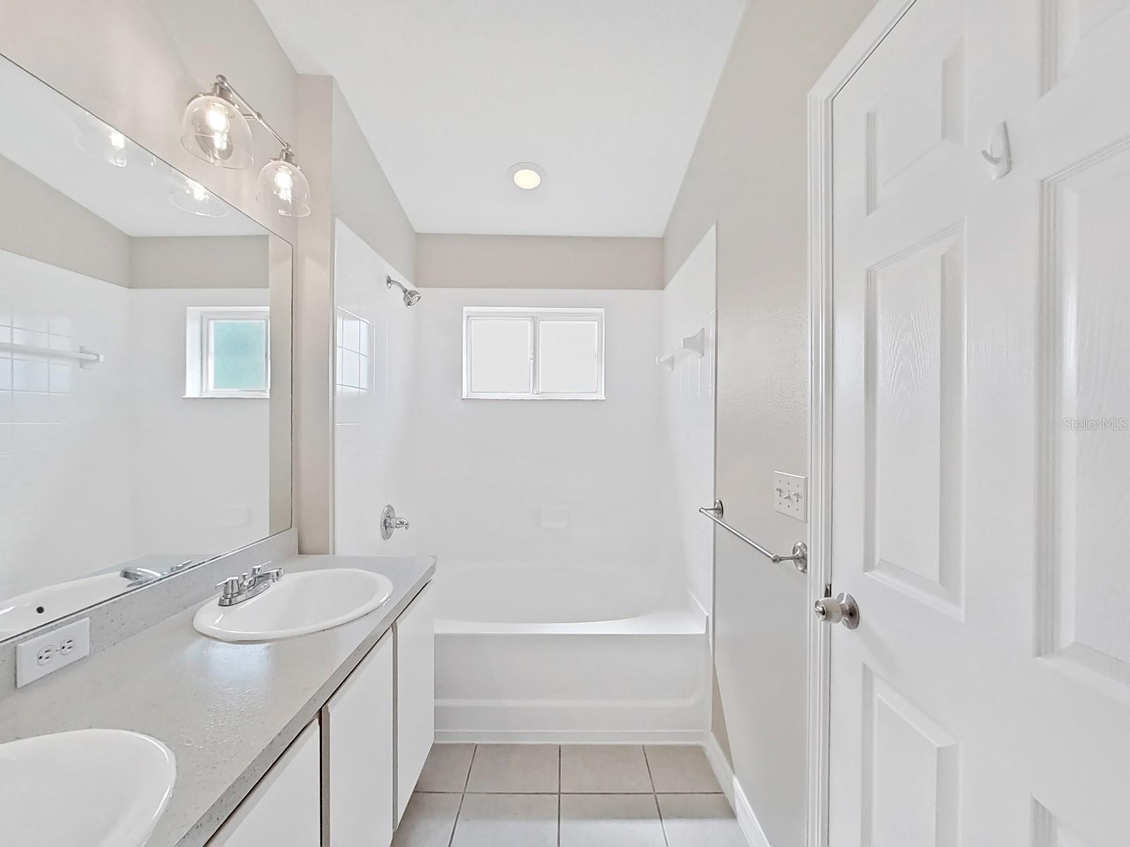 6405 BARKSDALE WAY — photo 18