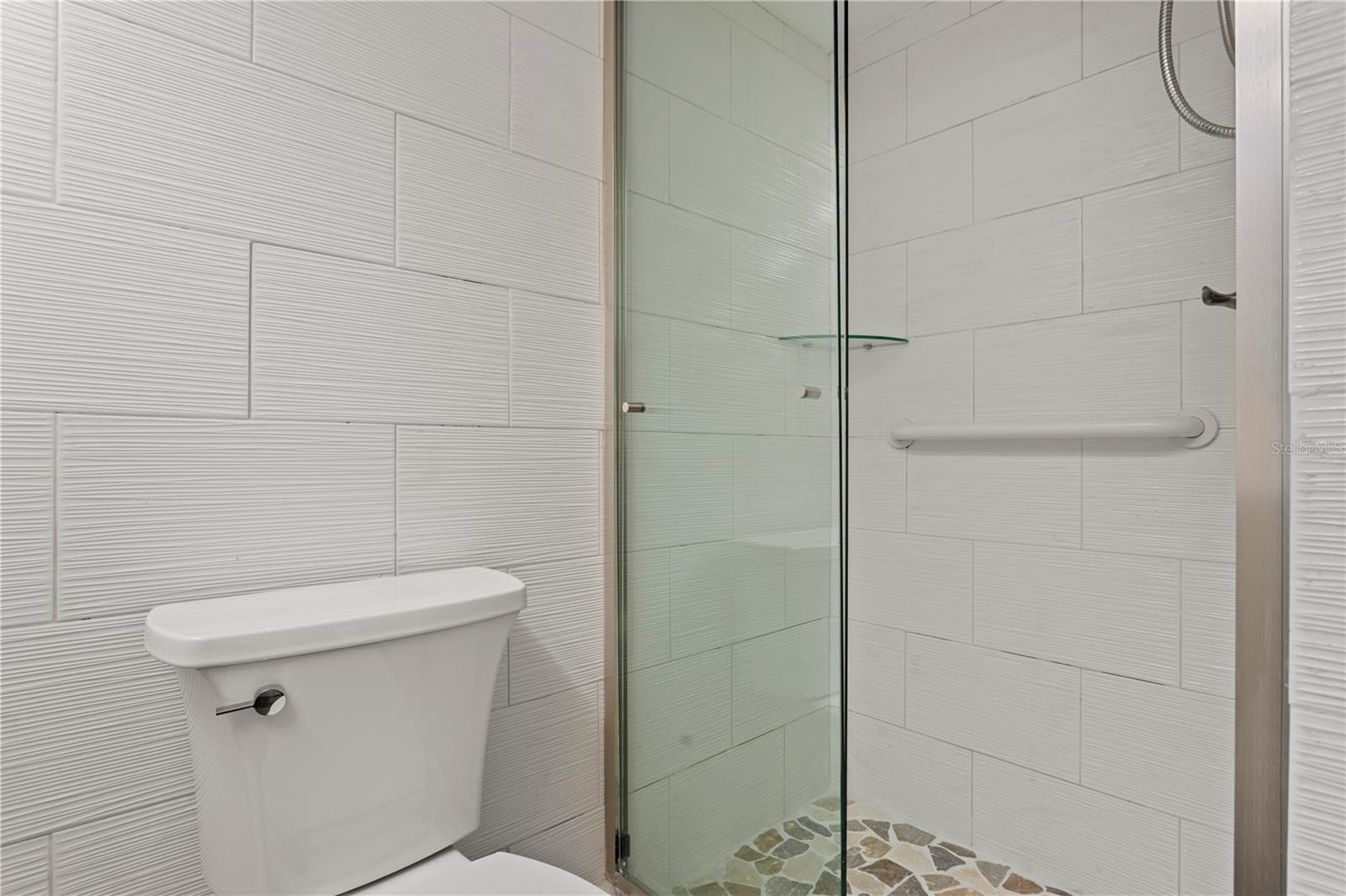 4910 BAY ST NE #111 — photo 21