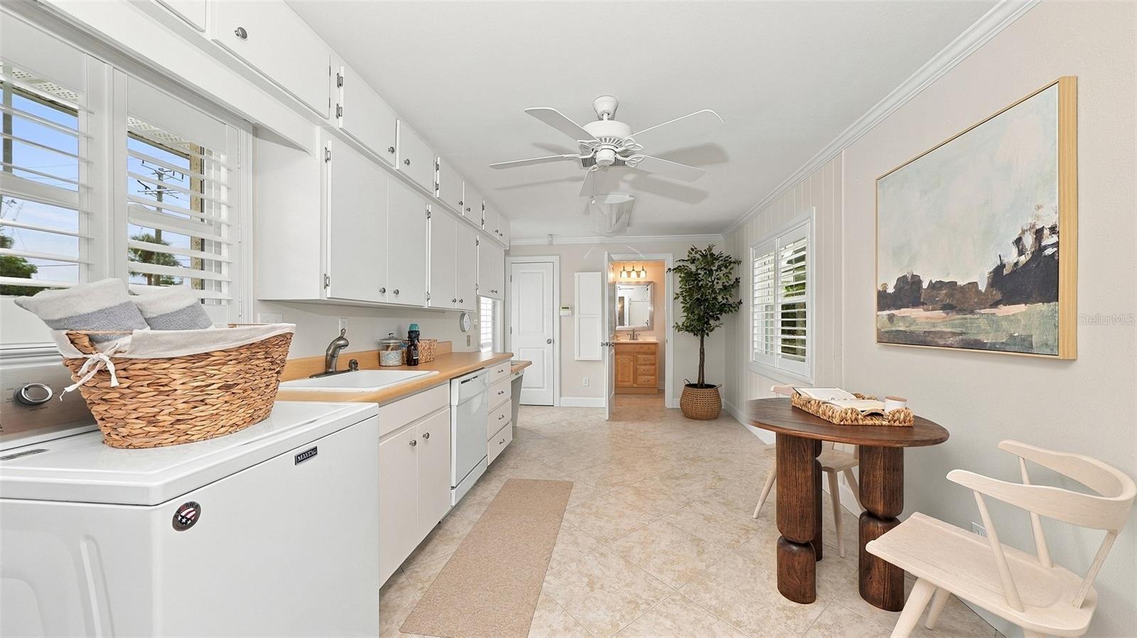 640 GRANADA AVE — photo 33