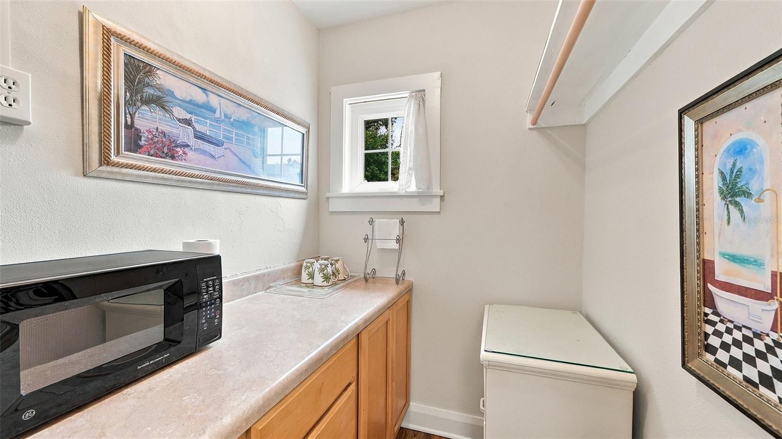 640 GRANADA AVE — photo 46