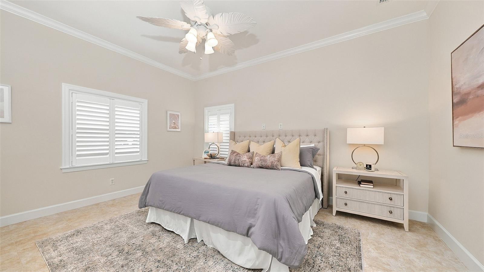 640 GRANADA AVE — photo 15
