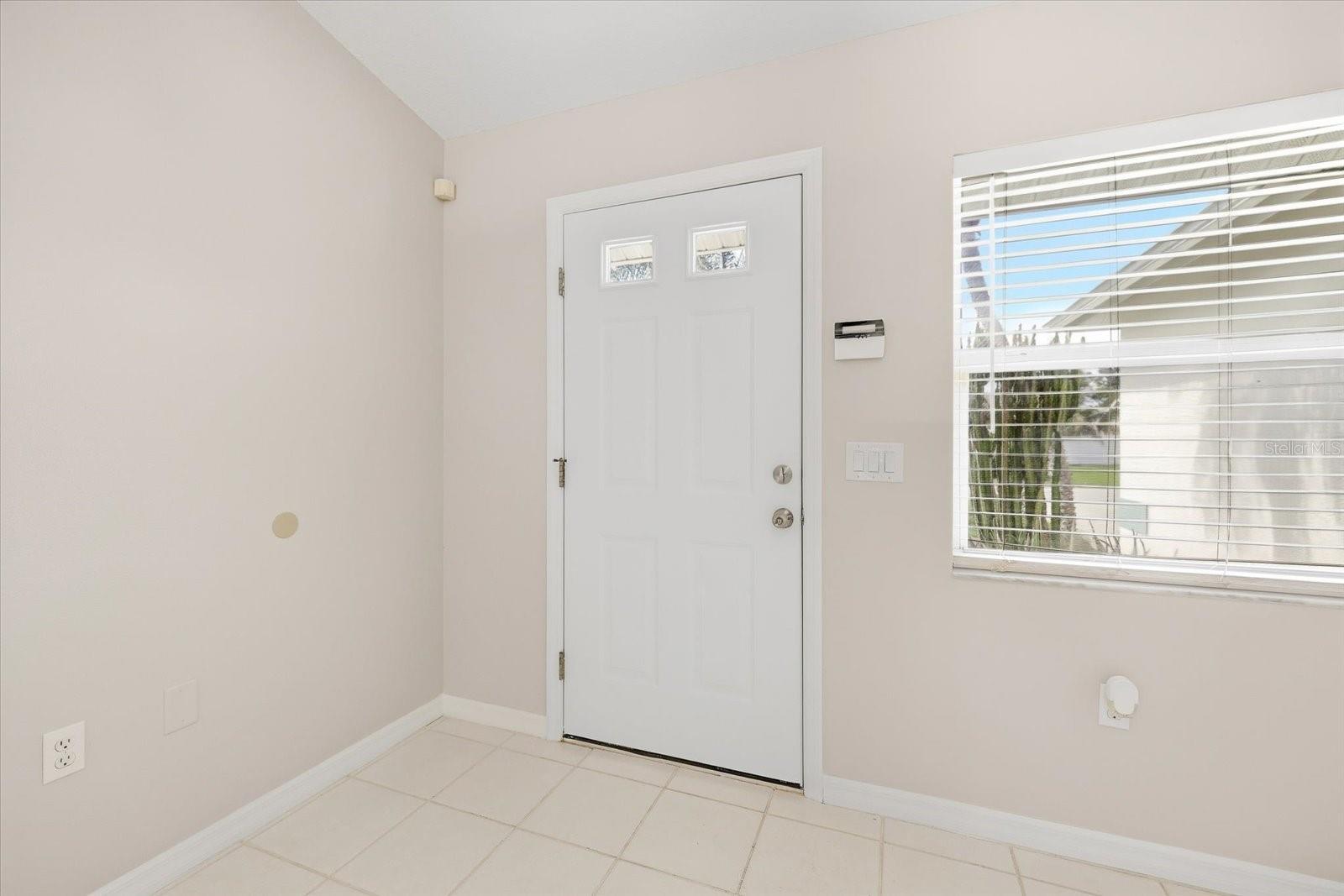 732 NECTAR RD — photo 6